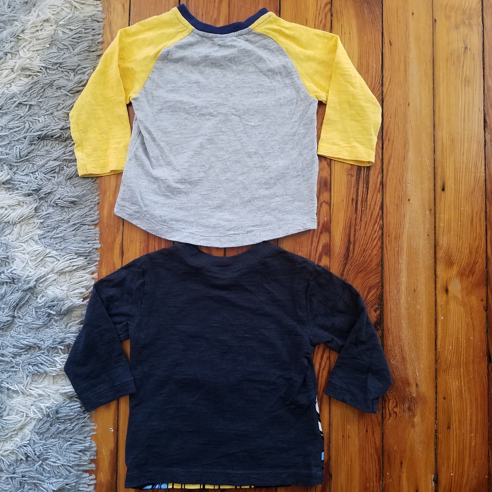 Baby Gap 4 Graphic Long‎ Sleeve T Shirt Bundle Truck, Batman 12-18 Months - Picture 5 of 5
